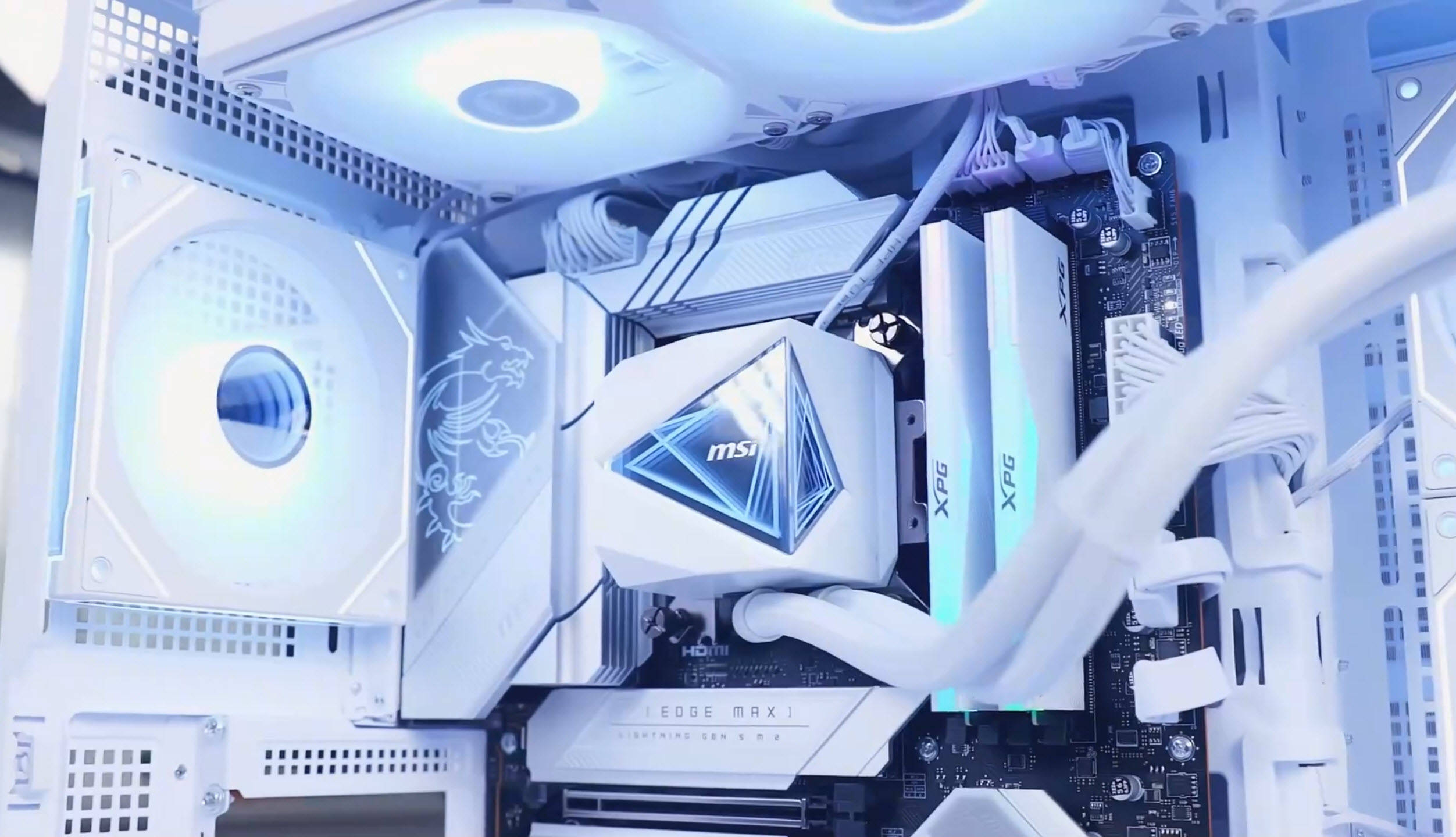 原創(chuàng)誰(shuí)還買上代i5？Ultra5千元神U實(shí)測(cè)碾壓，搭迫擊炮主板裝機(jī)黨狂喜