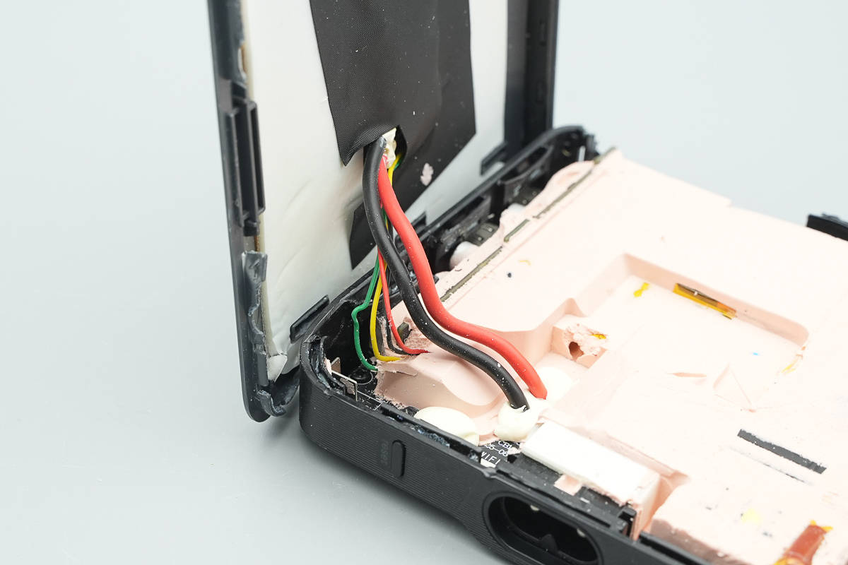 支持APP跨端查詢一鍵管理，安克Prime 150W充電底座拆解