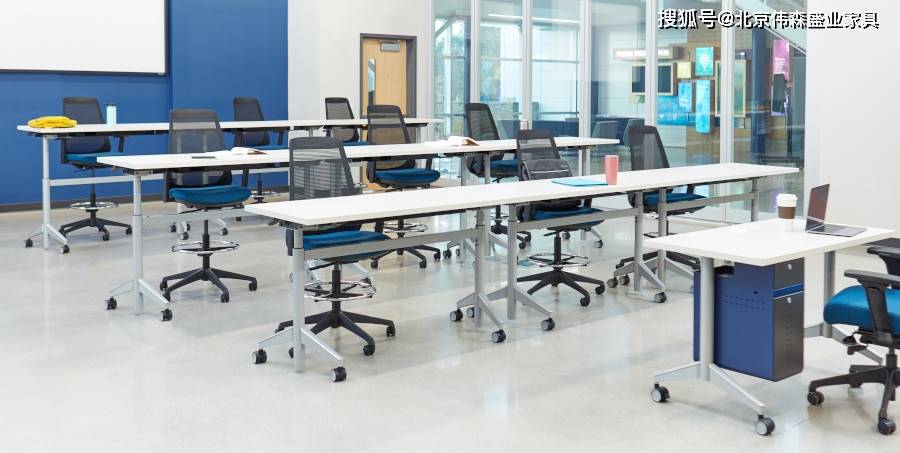 教育家具丨從“能用”到“好用”：高校教育家具的性價(jià)比公式