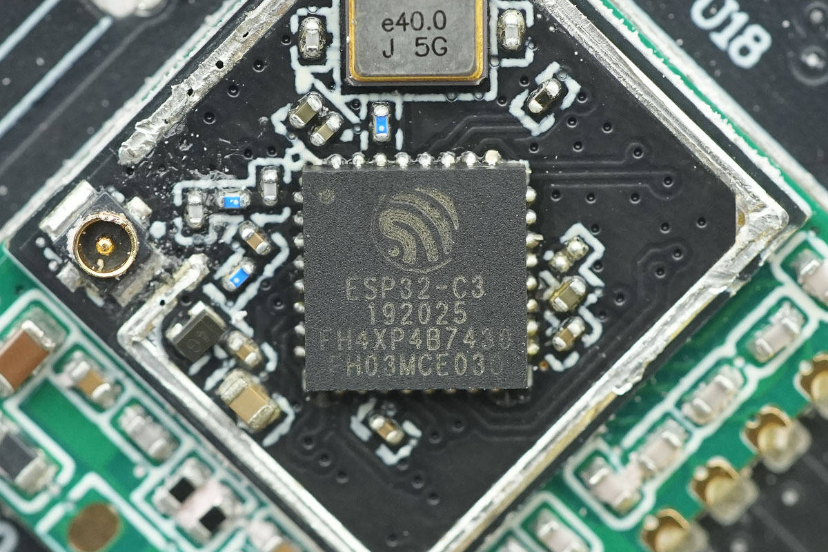 支持APP跨端查詢一鍵管理，安克Prime 150W充電底座拆解