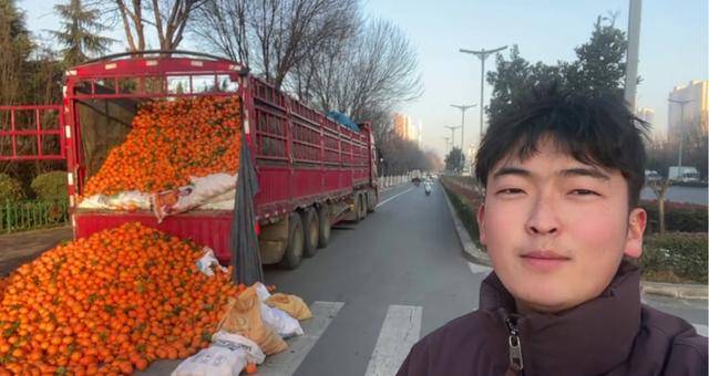 新聞周刊｜貨車跨界，變身流動(dòng)水果攤！從運(yùn)水果到賣水果，貨車司機(jī)能否走出低運(yùn)價(jià)困局？