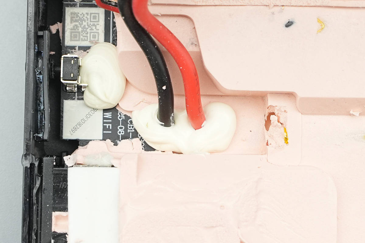 支持APP跨端查詢一鍵管理，安克Prime 150W充電底座拆解