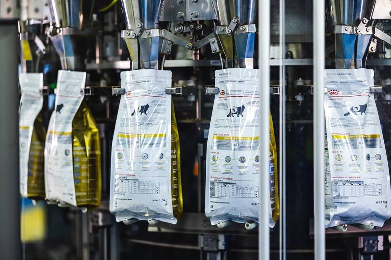 《獸醫(yī)心理健康50問》科普讀本發(fā)放！第八屆皇家獸醫(yī)師大會閉幕