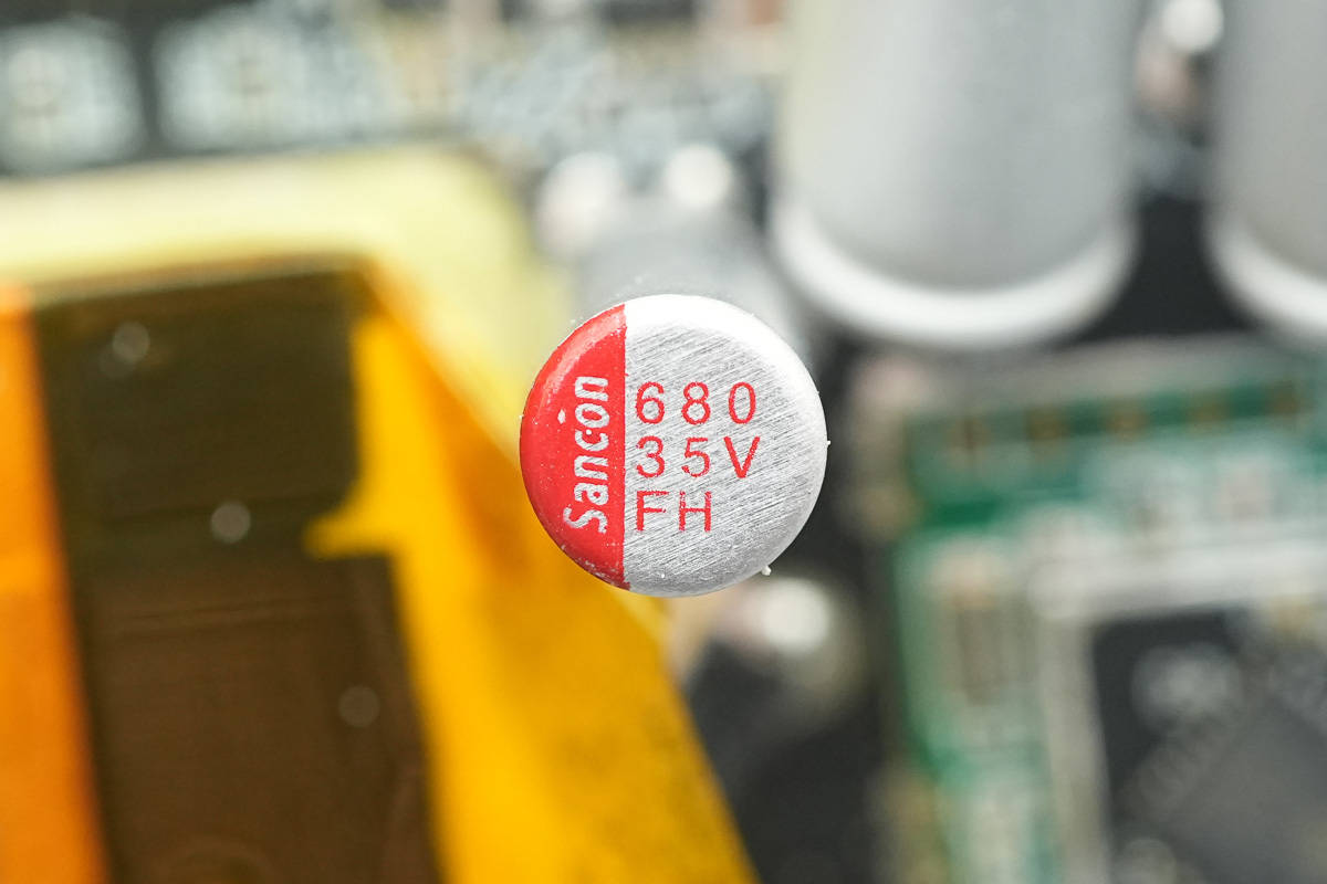 支持APP跨端查詢一鍵管理，安克Prime 150W充電底座拆解