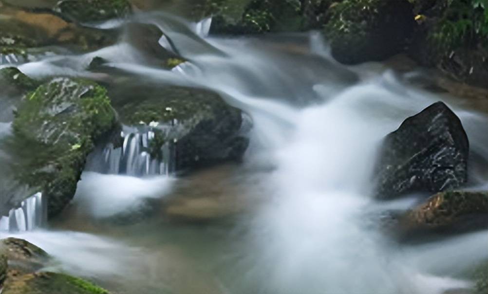 原創(chuàng)破石詩歌：石頭記