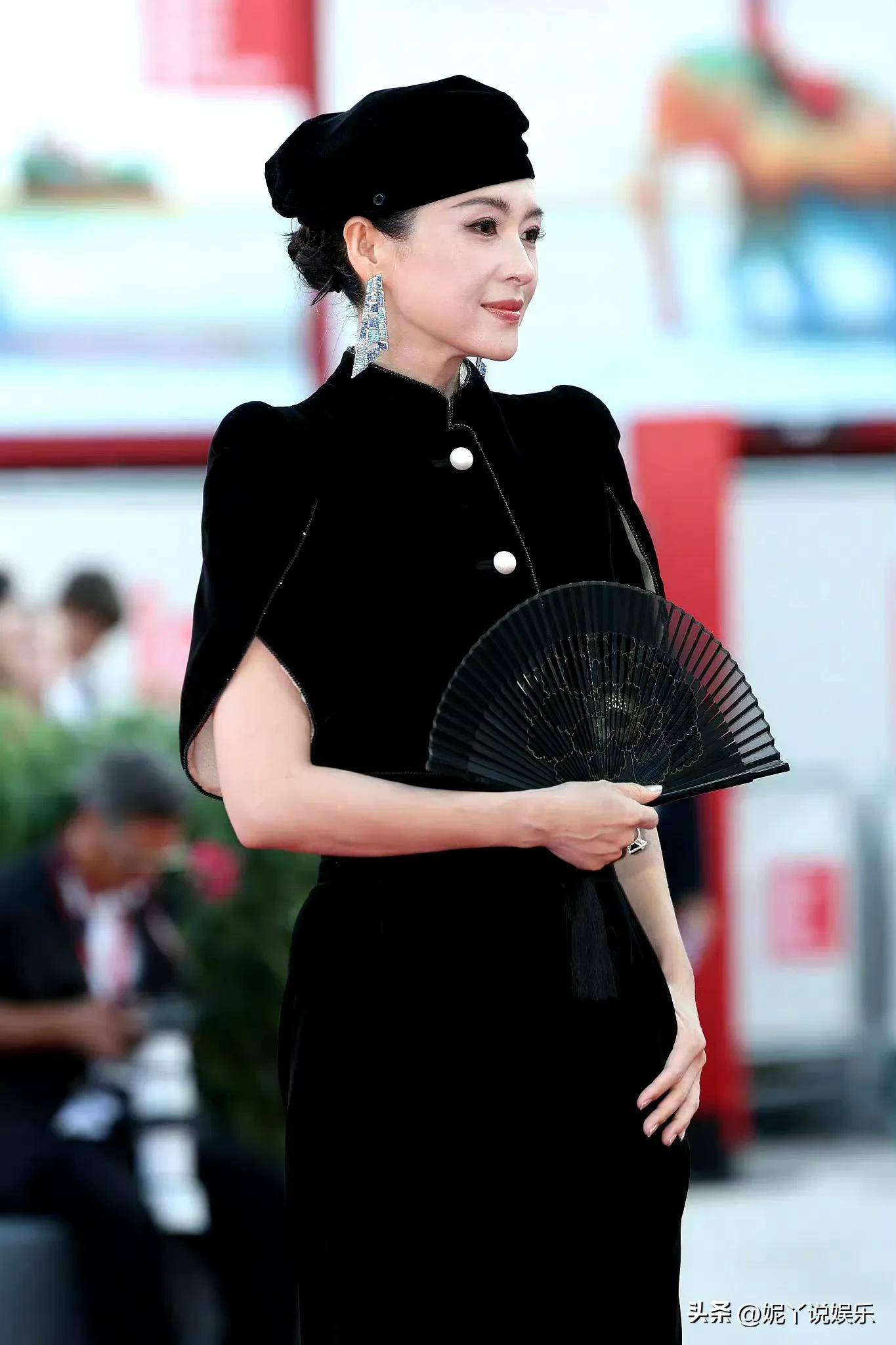 原創(chuàng)娛樂八卦楊冪成毅黃曉明章子怡