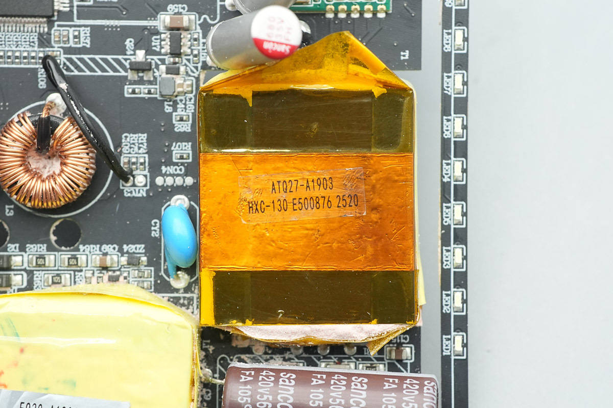 支持APP跨端查詢一鍵管理，安克Prime 150W充電底座拆解