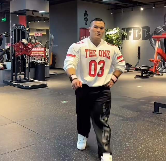 原創(chuàng)安徽健美冠軍王昆去世后續(xù)！年僅30歲，疑患有甲流，仍高強(qiáng)度健身