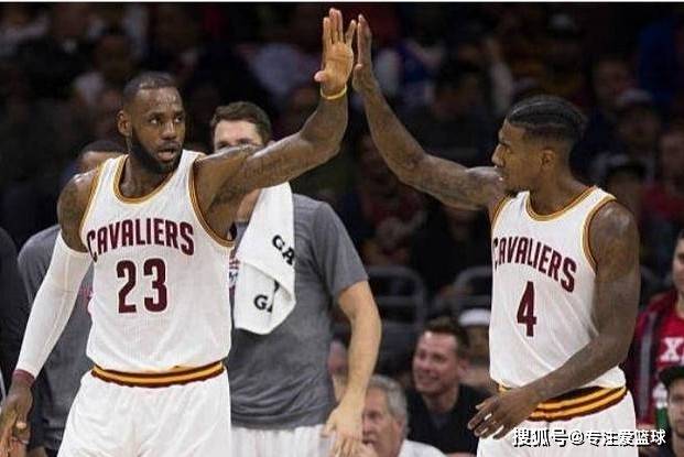 原創(chuàng)到底是誰(shuí)毀了籃球？詹姆斯被老隊(duì)友背刺，是他抱團(tuán)毀了籃球