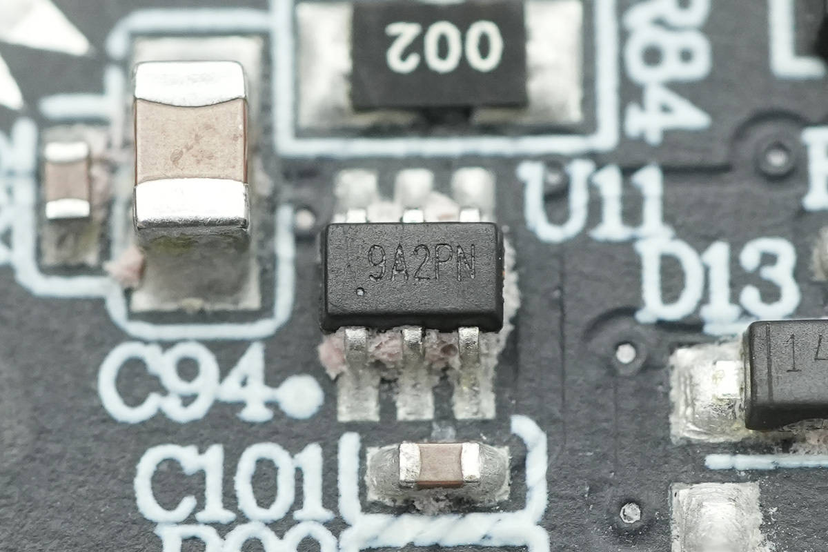 支持APP跨端查詢一鍵管理，安克Prime 150W充電底座拆解