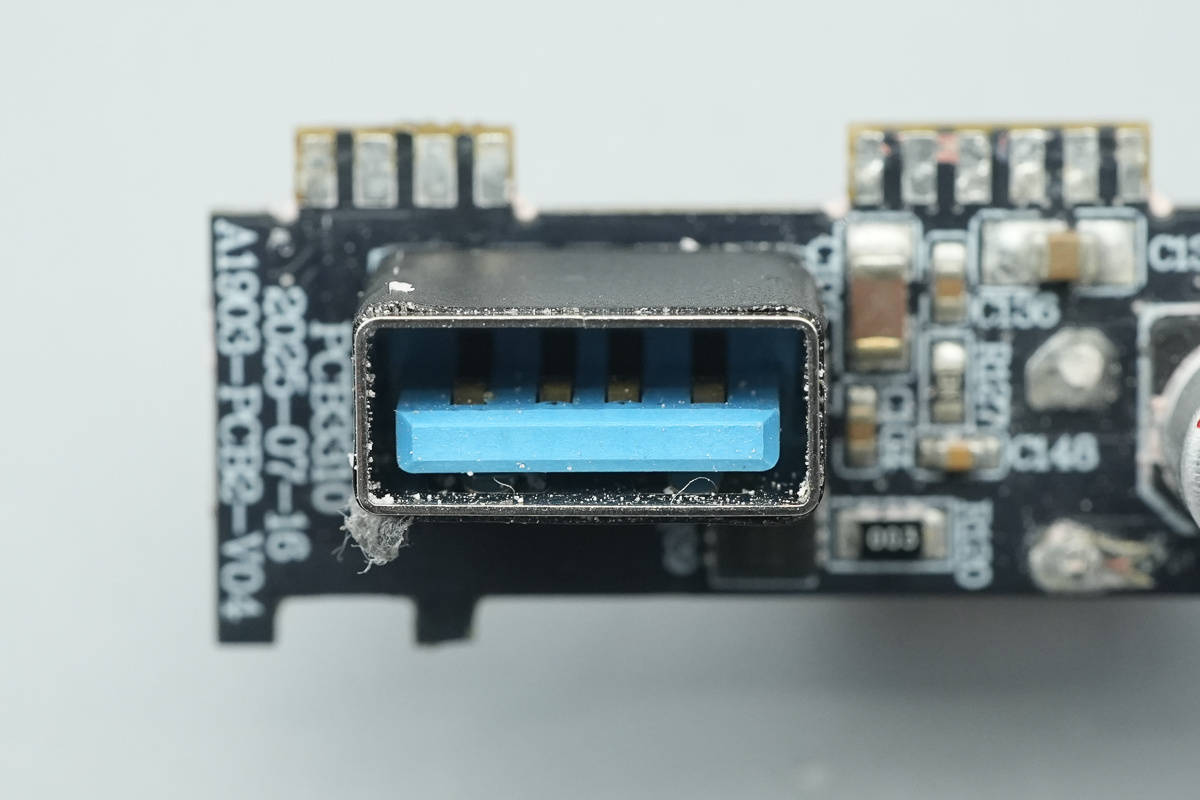 支持APP跨端查詢一鍵管理，安克Prime 150W充電底座拆解