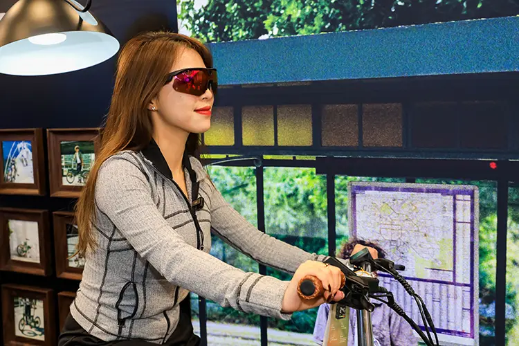 原創(chuàng)AI眼鏡是噱頭還是真實(shí)用？BleeqUp在CES2026上給出了答案