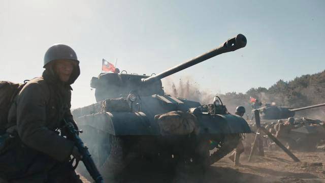 原創(chuàng)94歲失明老人，因收藏日軍大印暴露身份，為何軍區(qū)開6輛坦克相迎