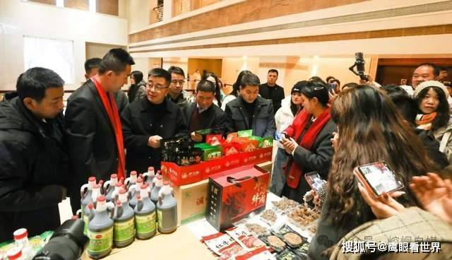 “甘崆食坊”簽約主播聯(lián)動(dòng)物流 平?jīng)鲋r(nóng)直播構(gòu)建產(chǎn)銷閉環(huán)新生態(tài)