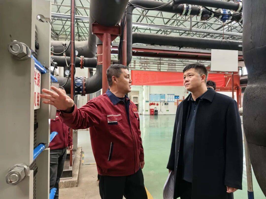 劉磊調(diào)研督導(dǎo)全市冬季供暖保障及教育民生工作