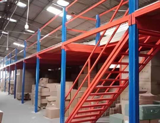 冷庫貨架與重型貨架：行業(yè)優(yōu)質(zhì)選擇與中恒智能貨架推薦