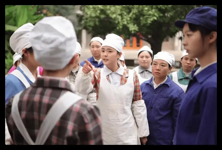 2026女性短劇聚焦現(xiàn)實(shí)題材，銀發(fā)女性成付費(fèi)新藍(lán)海