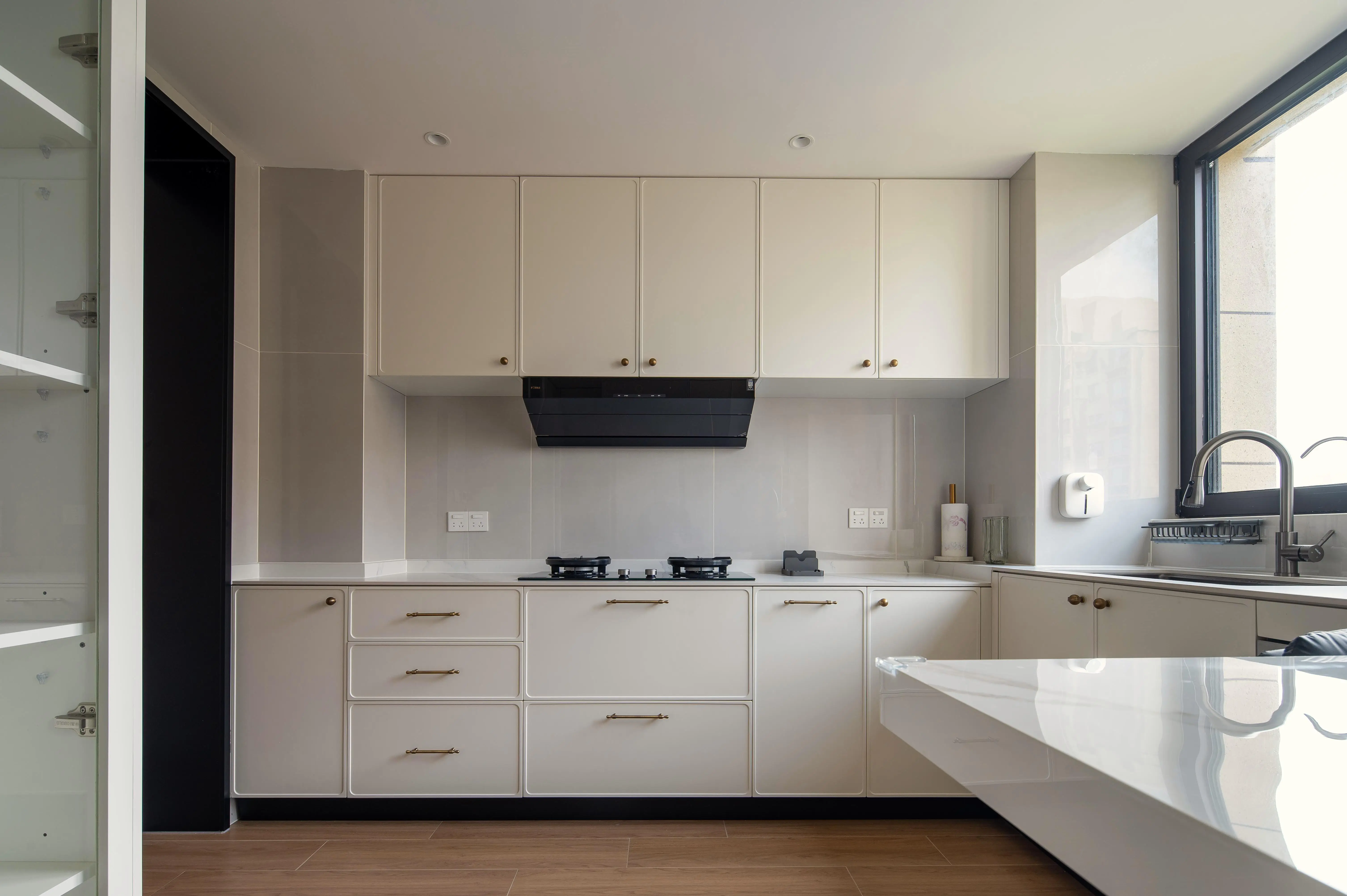 同濟經典設計：老房裝修、二手房裝修、老房翻新裝修、老房改造裝修、老舊房子裝修專業(yè)解決方案推薦