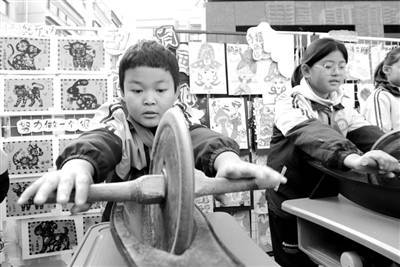 “玩中學(xué)”藏著教育真智慧