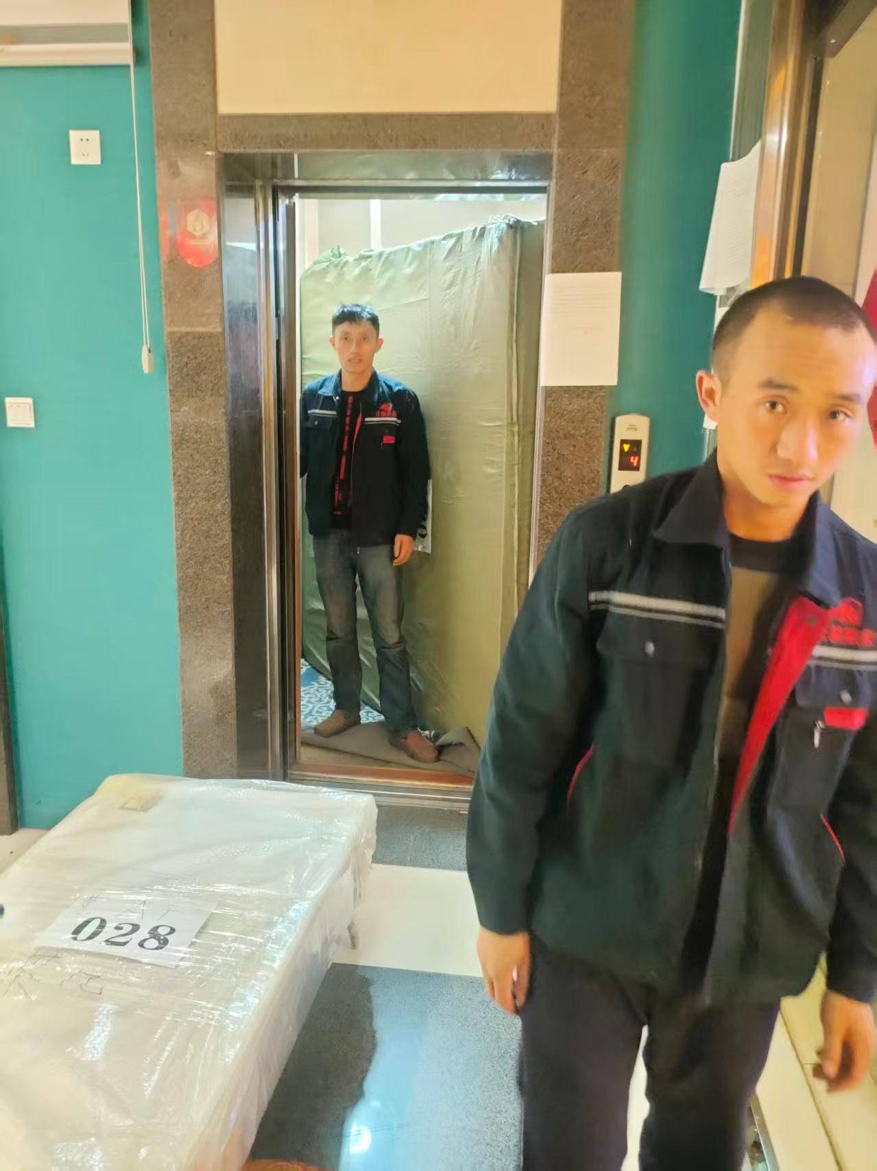 昆明遷囍搬家服務(wù)有限公司：搬家物流,搬家搬廠,家具拆裝,搬倉(cāng)庫(kù),搬家貨運(yùn)全場(chǎng)景解決方案專(zhuān)家