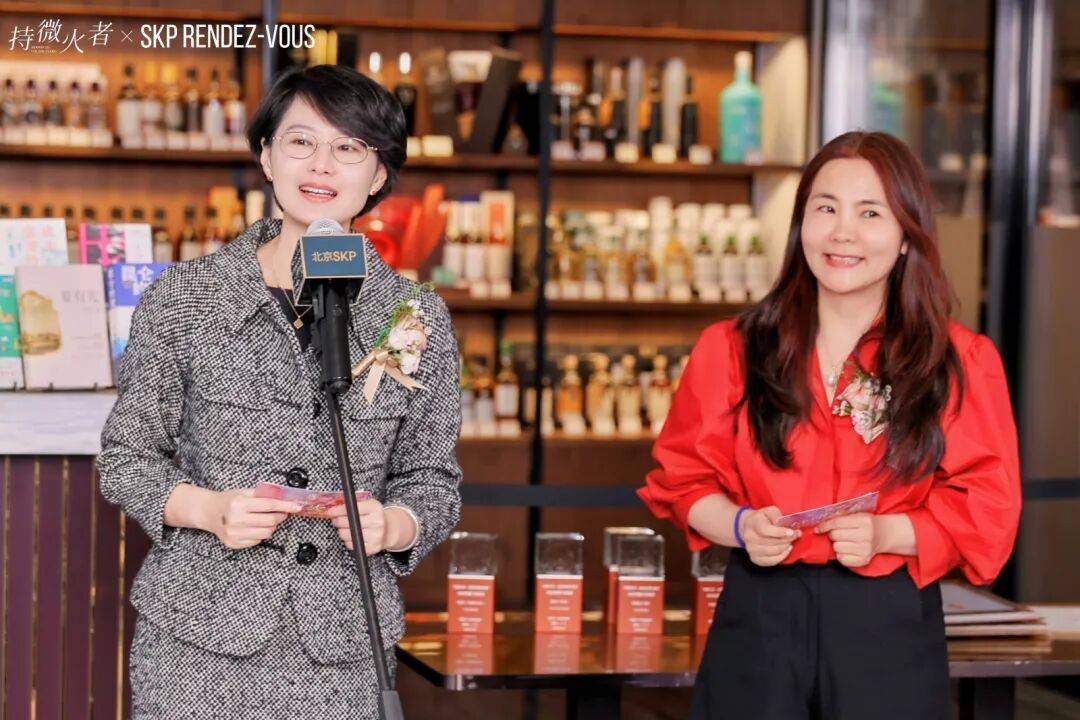 心中有愛，手中有光：“持微火者”女性文學好書榜2025年度十大好書頒獎