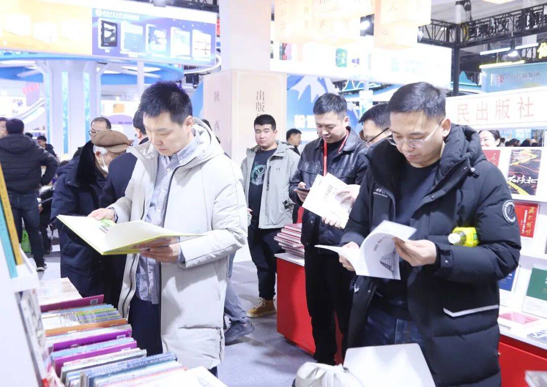 陜西新華出版?zhèn)髅郊瘓F精彩亮相2026北京圖書訂貨會