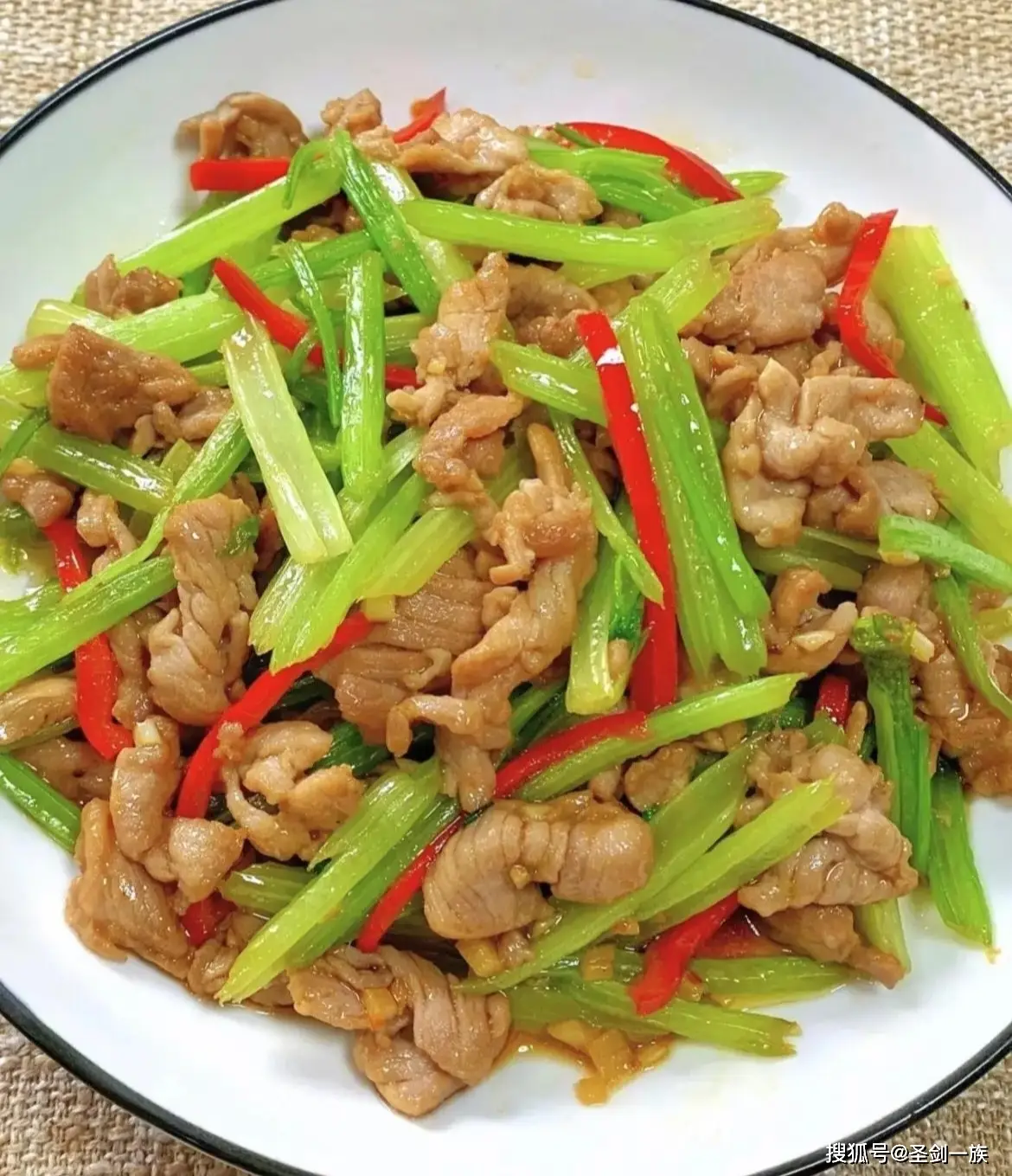 今晚吃什么？不再糾結！這篇詳細菜譜合集，給你一周美味靈感