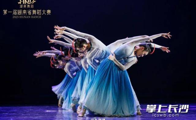 雅禮中學(xué)這支舞蹈把大海跳“活”了