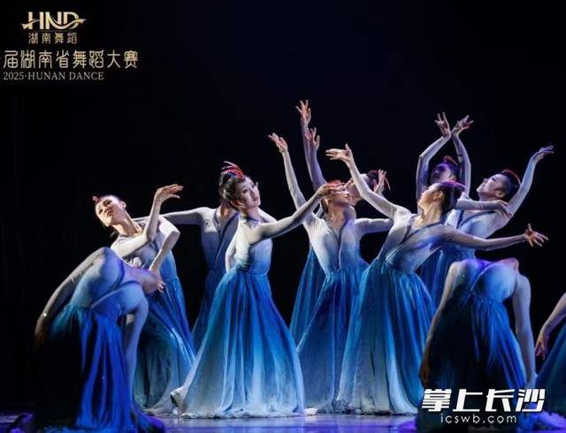 雅禮中學(xué)這支舞蹈把大海跳“活”了