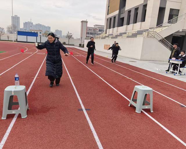 管城回族區(qū)實驗中學：活力校園凝眾志 趣味賽事暖人心