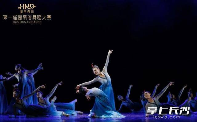 雅禮中學(xué)這支舞蹈把大海跳“活”了