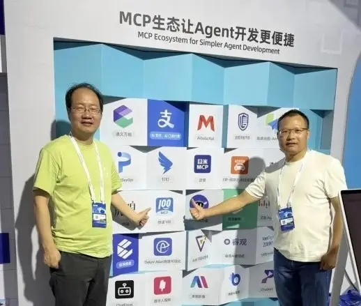 快遞100榮獲“全球快遞物流一站式數(shù)智服務(wù)平臺(tái)”稱(chēng)譽(yù)