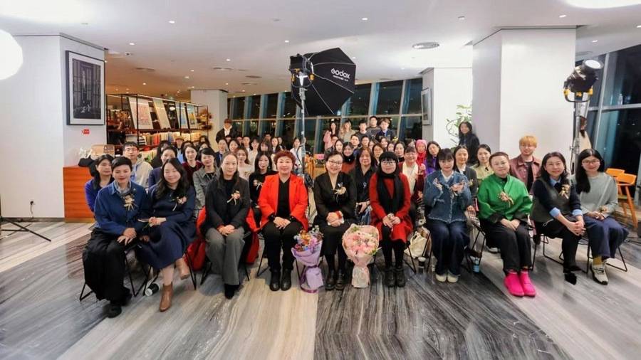 與時代同頻共振，“新女性寫作”彰顯蓬勃生機