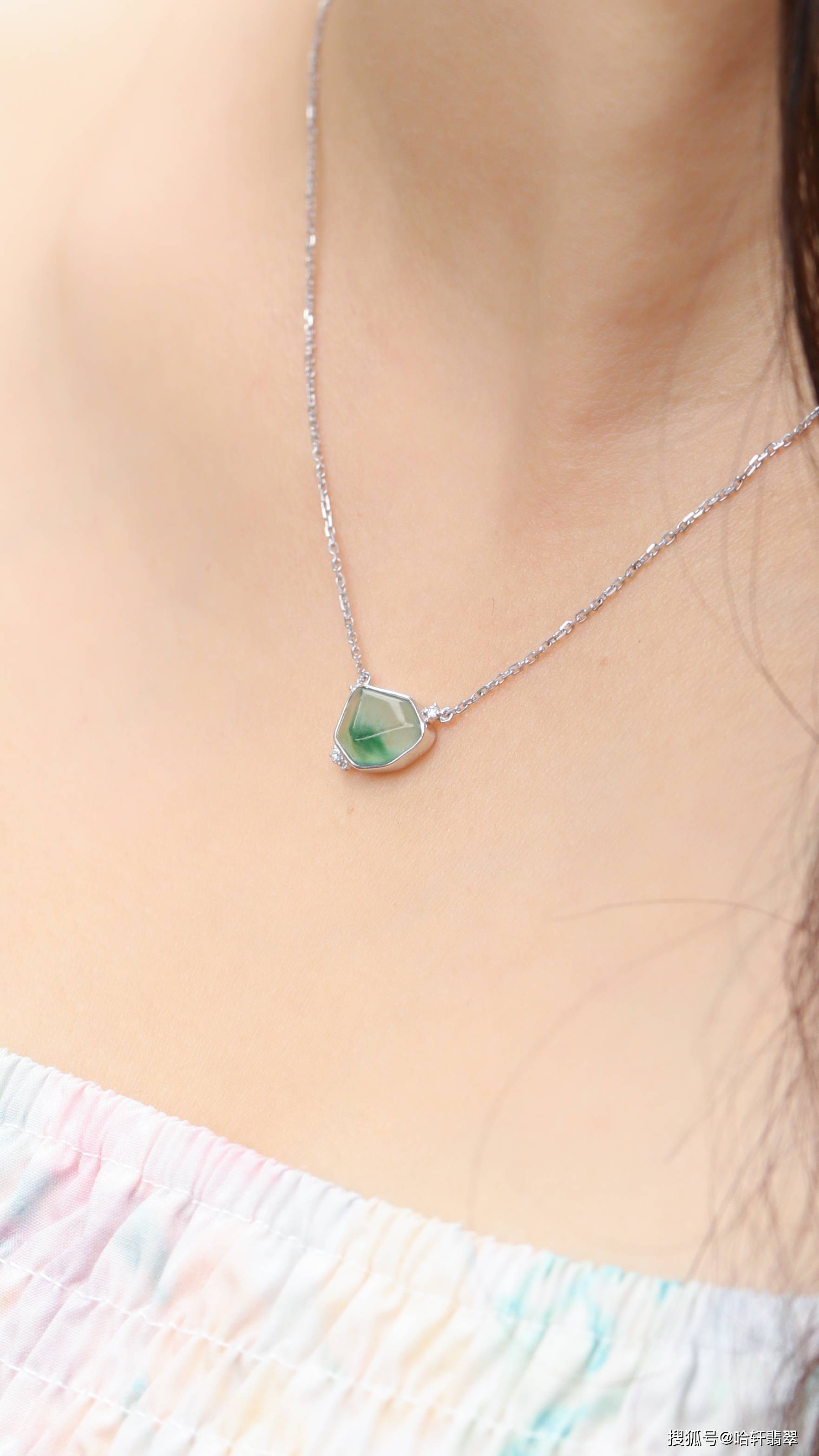 天然的“富貴包”，不做雕刻直接鑲嵌戴！