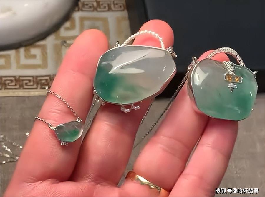 天然的“富貴包”，不做雕刻直接鑲嵌戴！