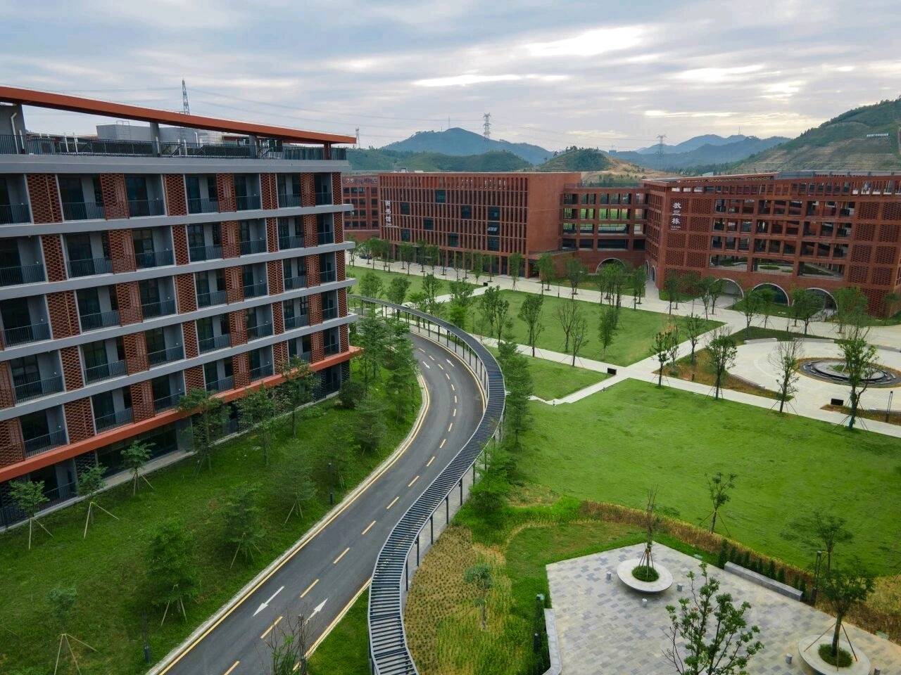 速來！深圳這兩所學(xué)校招聘教育英才