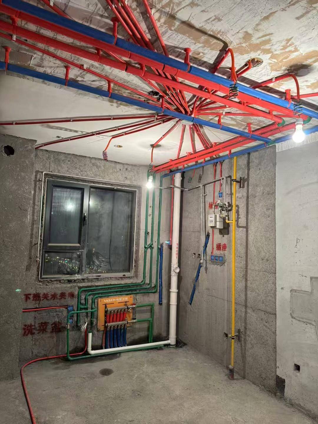 新疆卡卡展辰裝飾工程有限公司：家裝/裝修質(zhì)量/裝修價(jià)格/裝修全包一站式解決方案推薦