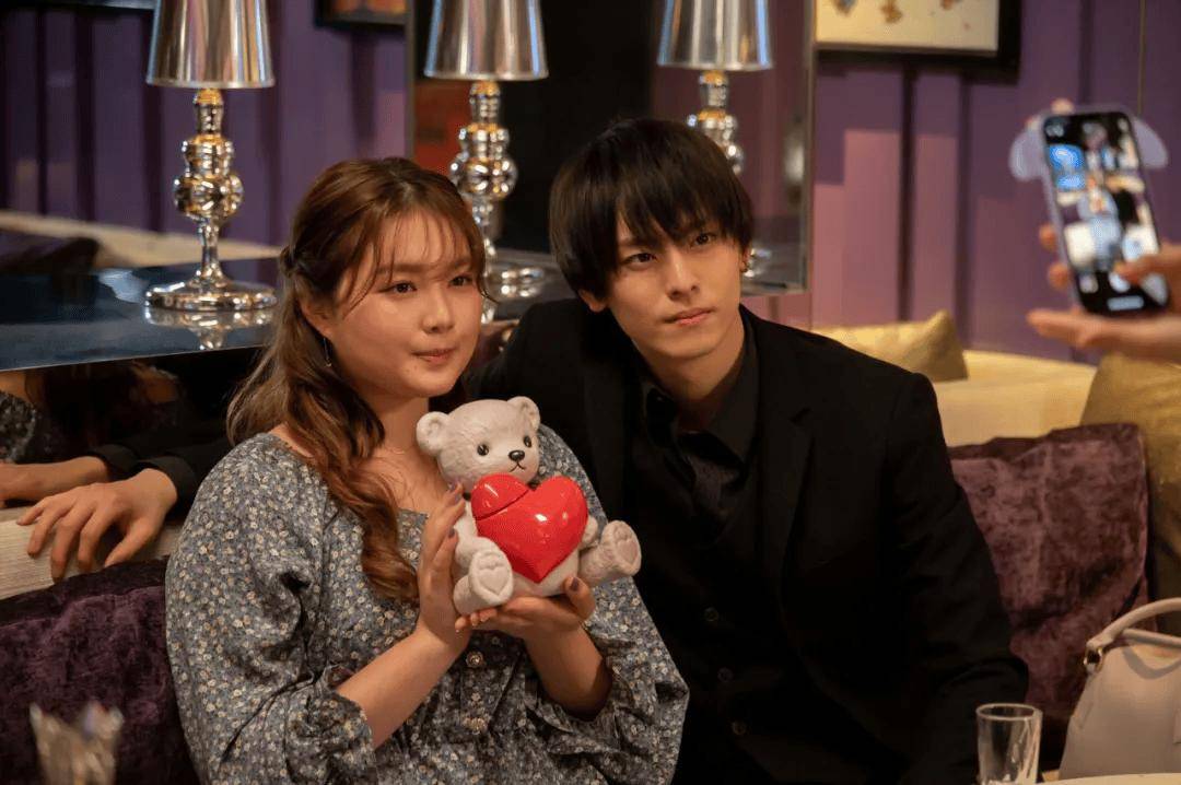 當(dāng)女性消費(fèi)男色：從日本牛郎說起