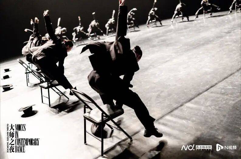 2025南都娛樂年鑒·戲劇篇：中國原創(chuàng)戲劇崛起的破壁之年