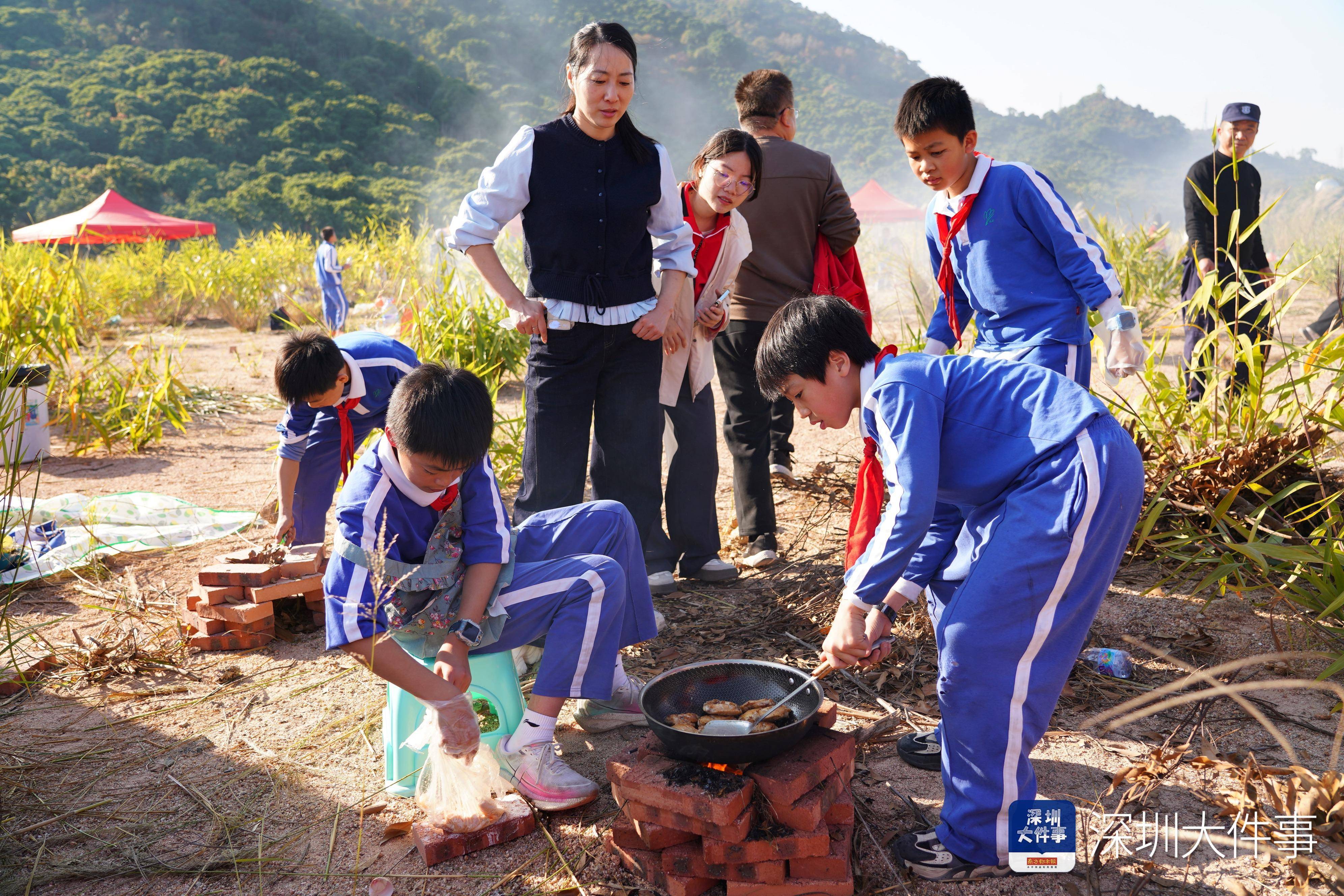 把課堂搬到野外！深圳小學(xué)生野炊“畢業(yè)考”真香