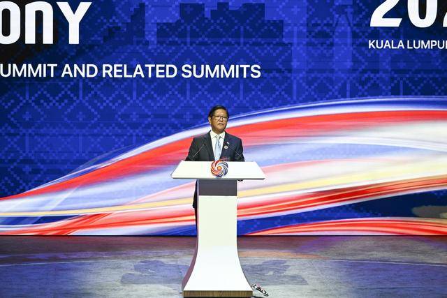 旅游業(yè)不振、經(jīng)濟(jì)增長低于預(yù)期，菲律賓突然宣布對中國免簽