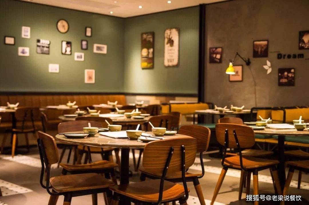 健康餐飲：如何打造爆款菜單！抓住年輕女性客群？