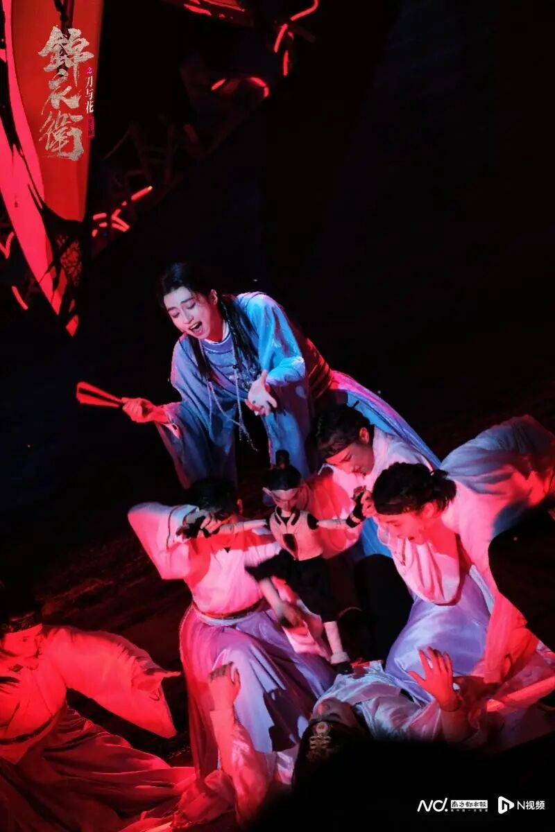 2025南都娛樂年鑒·戲劇篇：中國原創(chuàng)戲劇崛起的破壁之年