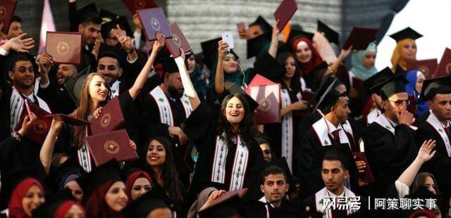 原創(chuàng)42人當(dāng)場倒地！以色列軍隊(duì)突襲大學(xué)：實(shí)彈射向?qū)W生教室變戰(zhàn)場