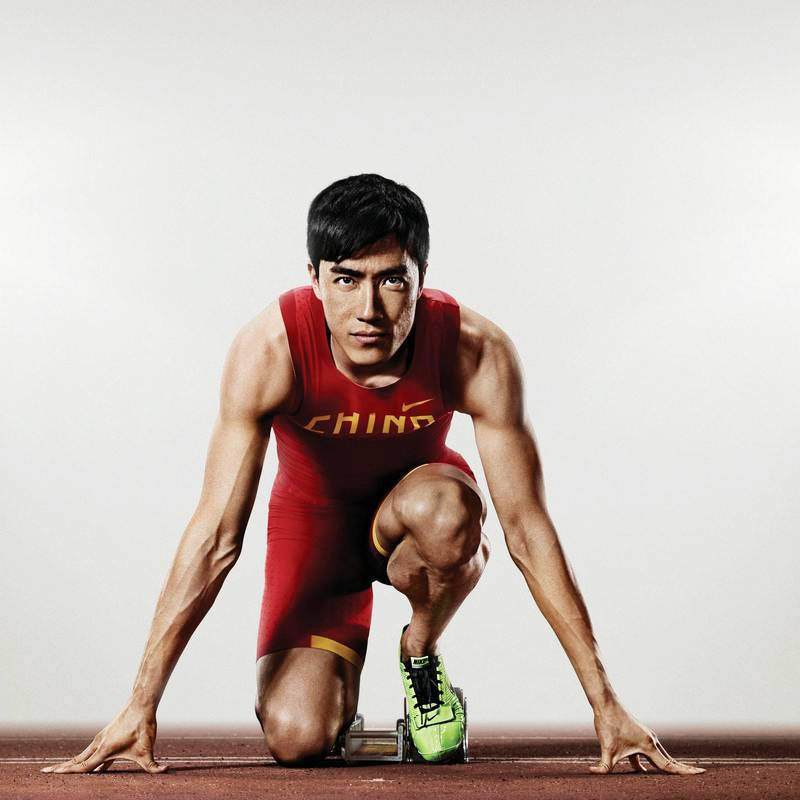 原創(chuàng)身價(jià)7億二婚娶師妹，劉翔愛旅游不創(chuàng)業(yè)不奢侈，女友是暗黑休閑風(fēng)