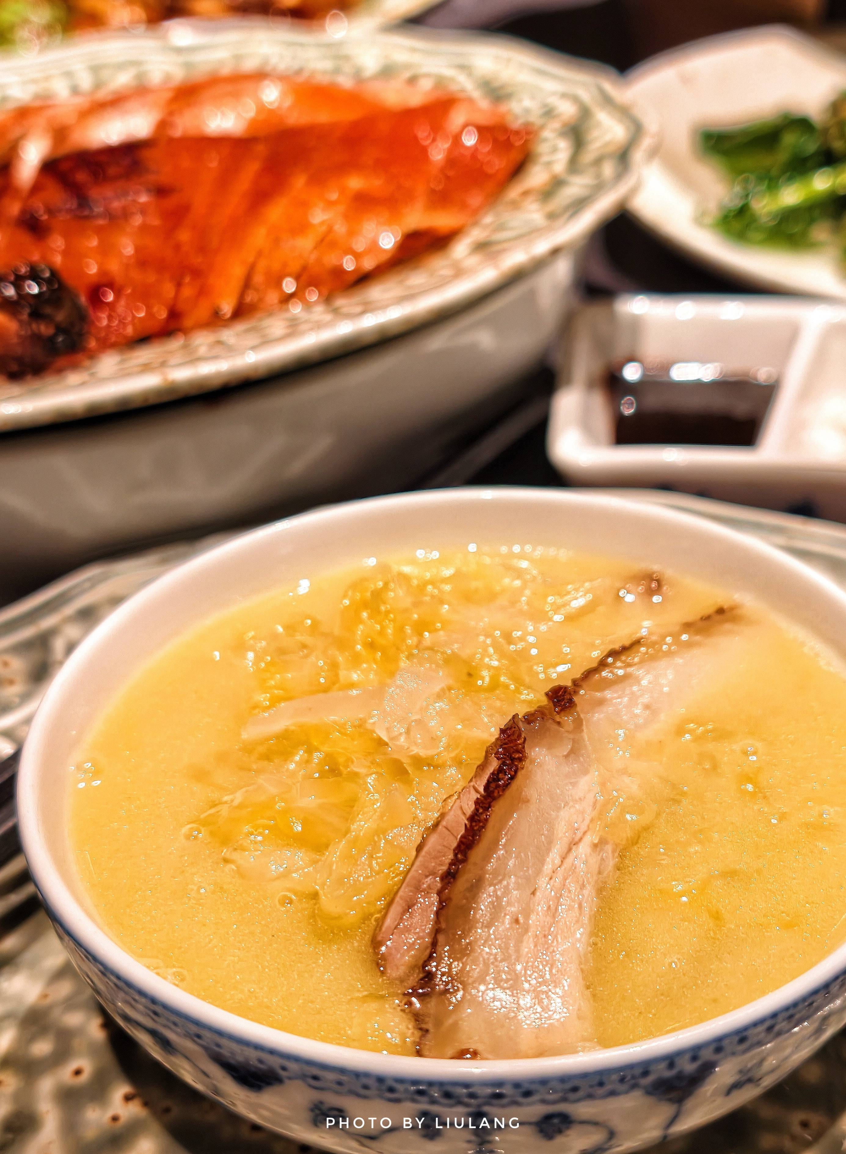 原創(chuàng)一眼六百年中軸線上的美食