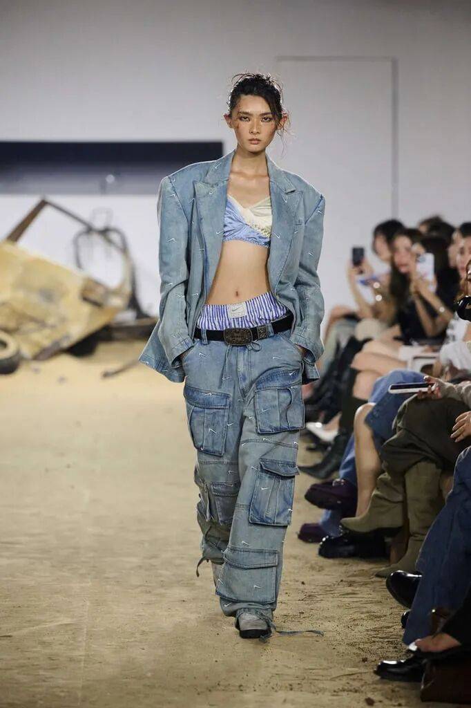 原創(chuàng)Markgong 2026春夏系列，強(qiáng)悍柔美，不羈的女性形象