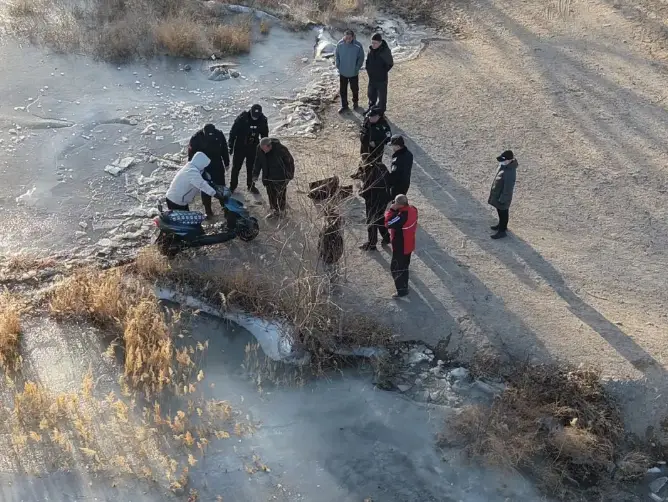 北方多地發(fā)生冰面破裂事故 自救指南快收藏