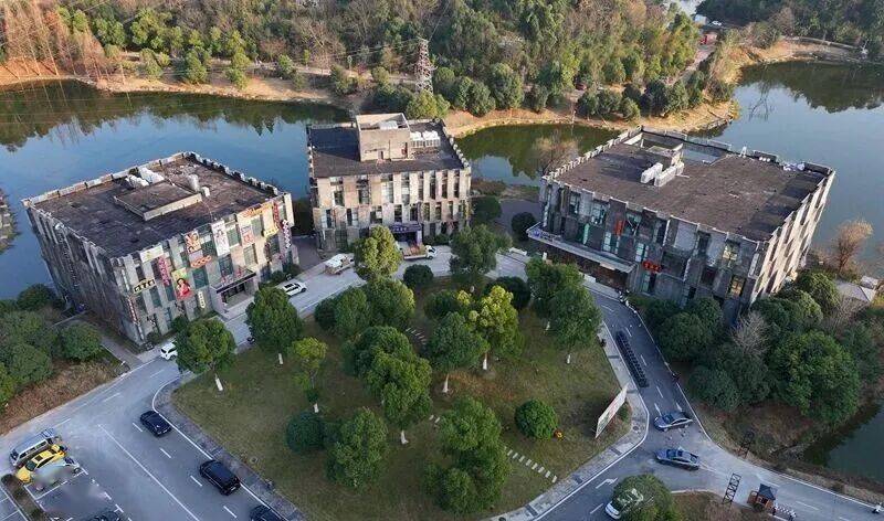 橫豎有戲影視城，開業(yè)