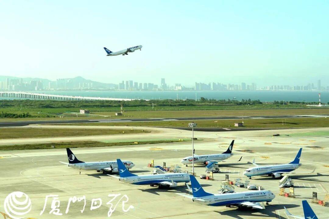 最新消息！精裝修完工，廈門翔安機(jī)場預(yù)計2026年底通航！高崎機(jī)場關(guān)閉時間就在→